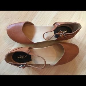 Swedish Hasbeens Platform Strapped Clog